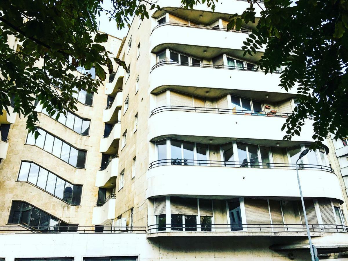 Spacious Bauhaus Icon Flat With Fitness Room In Central Buda, Close To The River And Margaret Island บูดาเปสต์ ภายนอก รูปภาพ